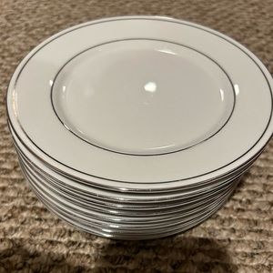 Set of six simplicity fine China appetizer plates